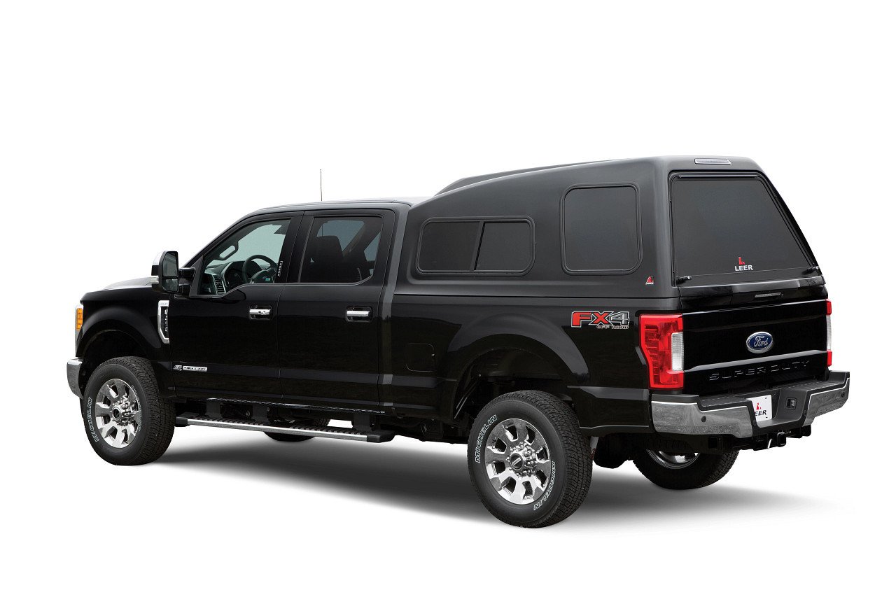 LEER 122 Truck Cap